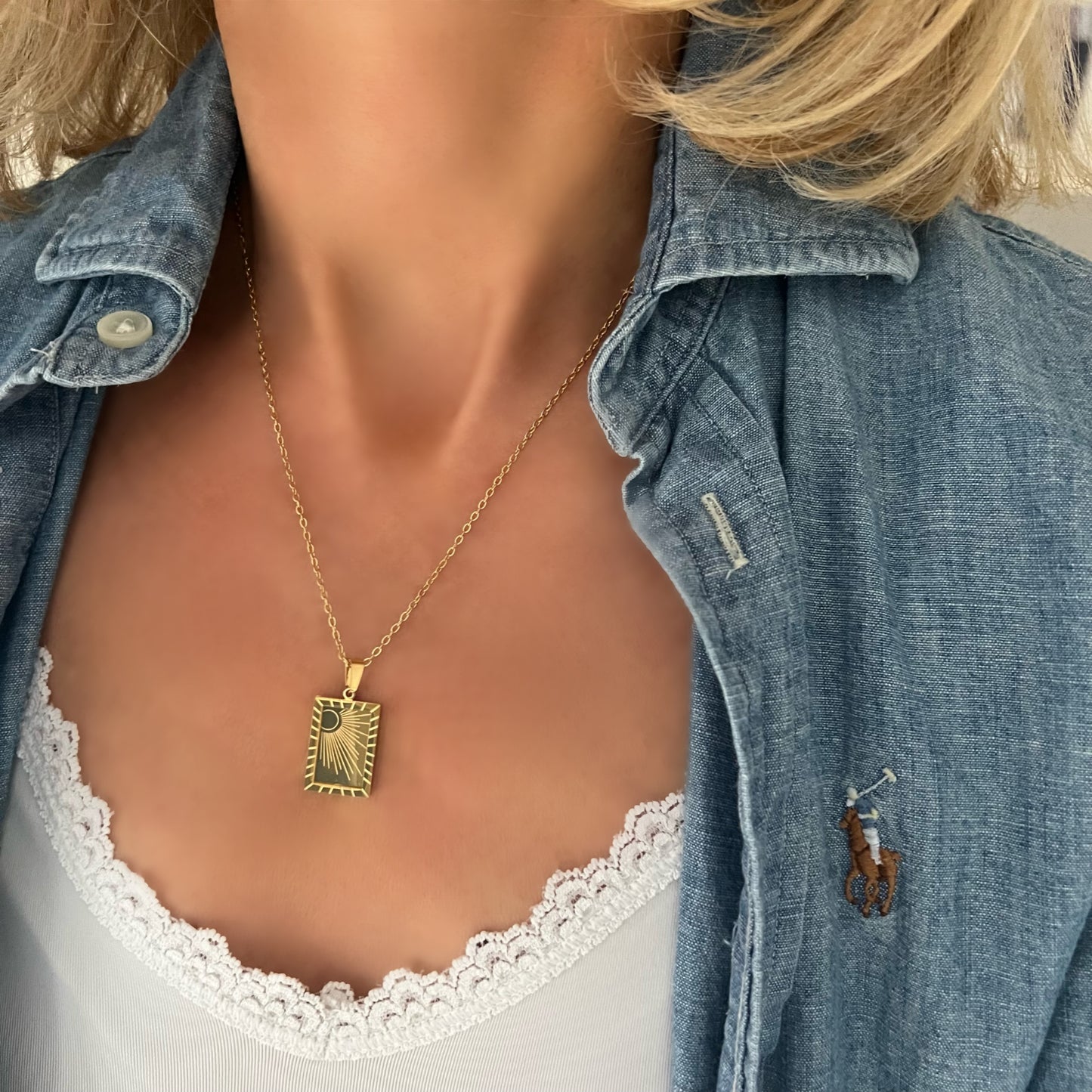 gold sun charm necklace, GN06