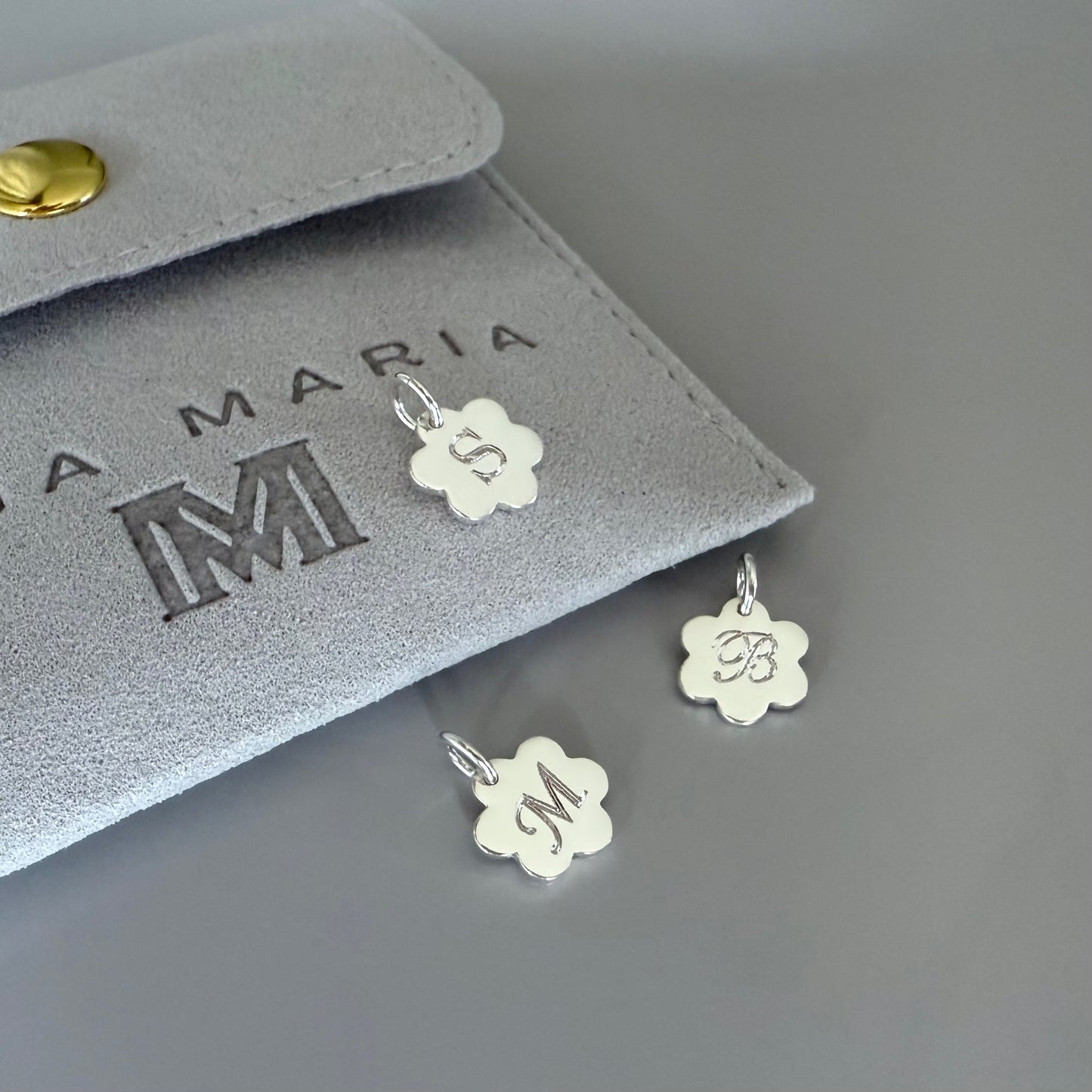 engraved daisy mini initial