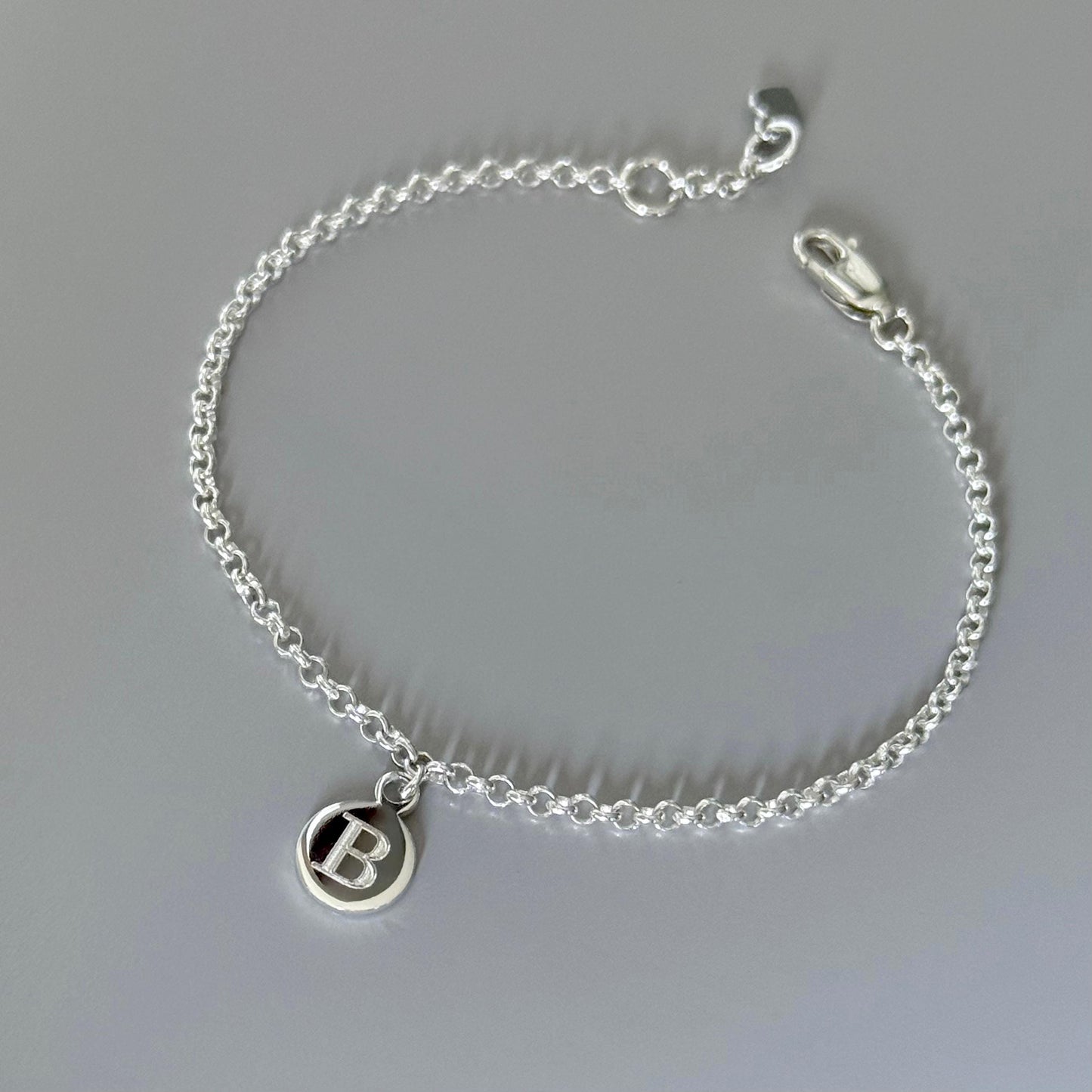 initial disc charm bracelet, engraved letter disc, sterling silver, everyday jewellery, personalised, bridesmaids gifts, gift for her, SBE10