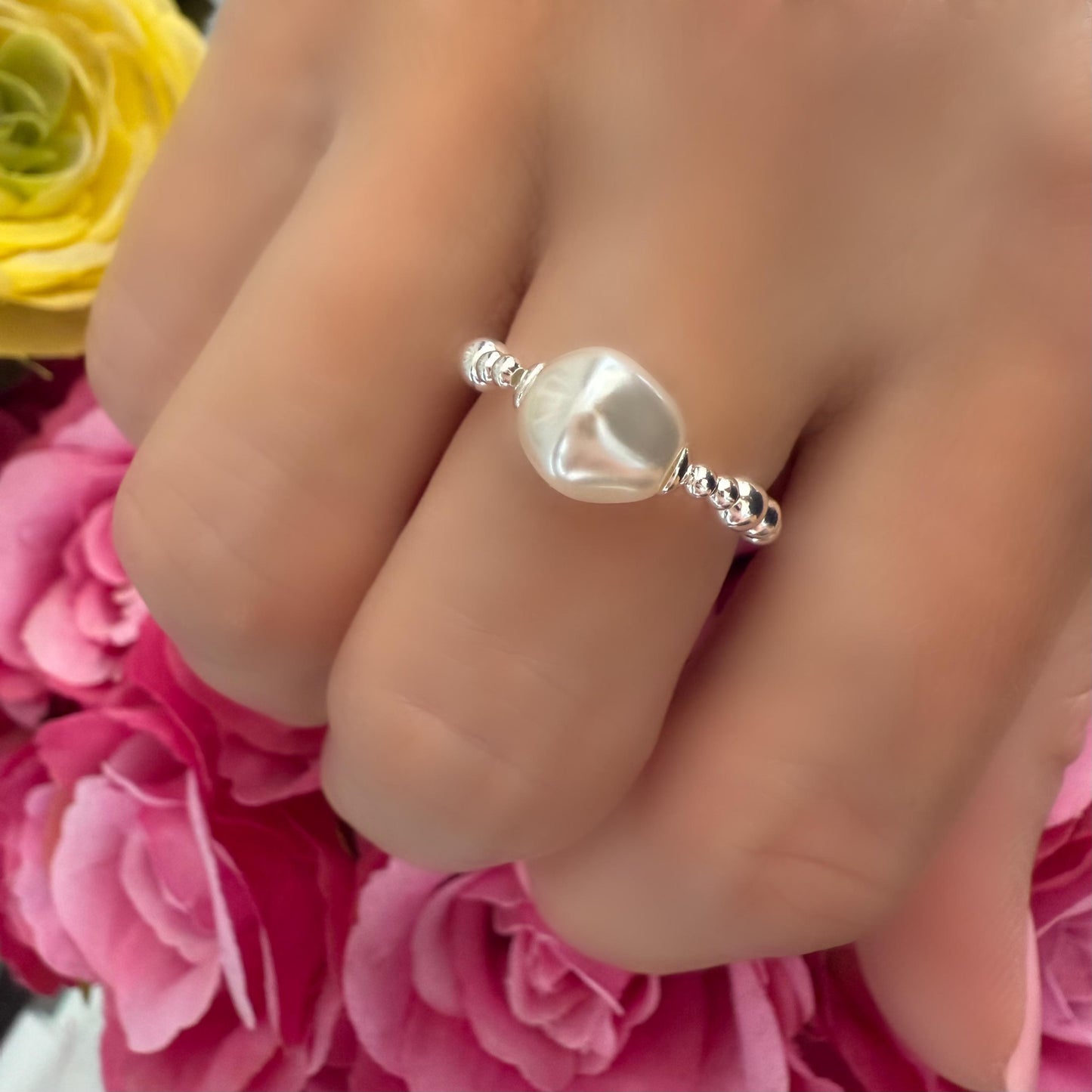 white pearl ring, sterling silver, handmade, beaded ring, stretchy ring, minimalist jewellery, gifts for women, baroque pearl, SOPHIA SRM20