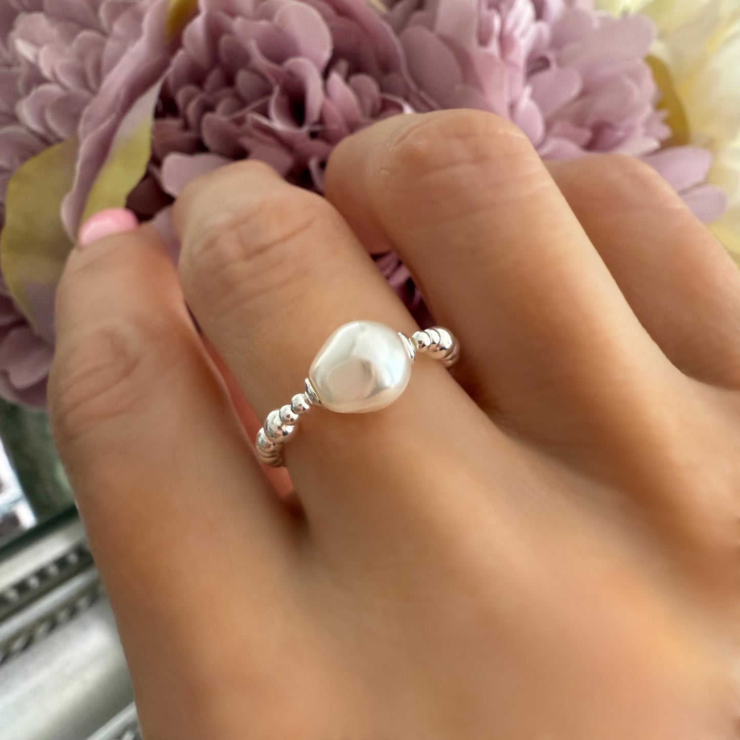 white pearl ring, sterling silver, handmade, beaded ring, stretchy ring, minimalist jewellery, gifts for women, baroque pearl, SOPHIA SRM20