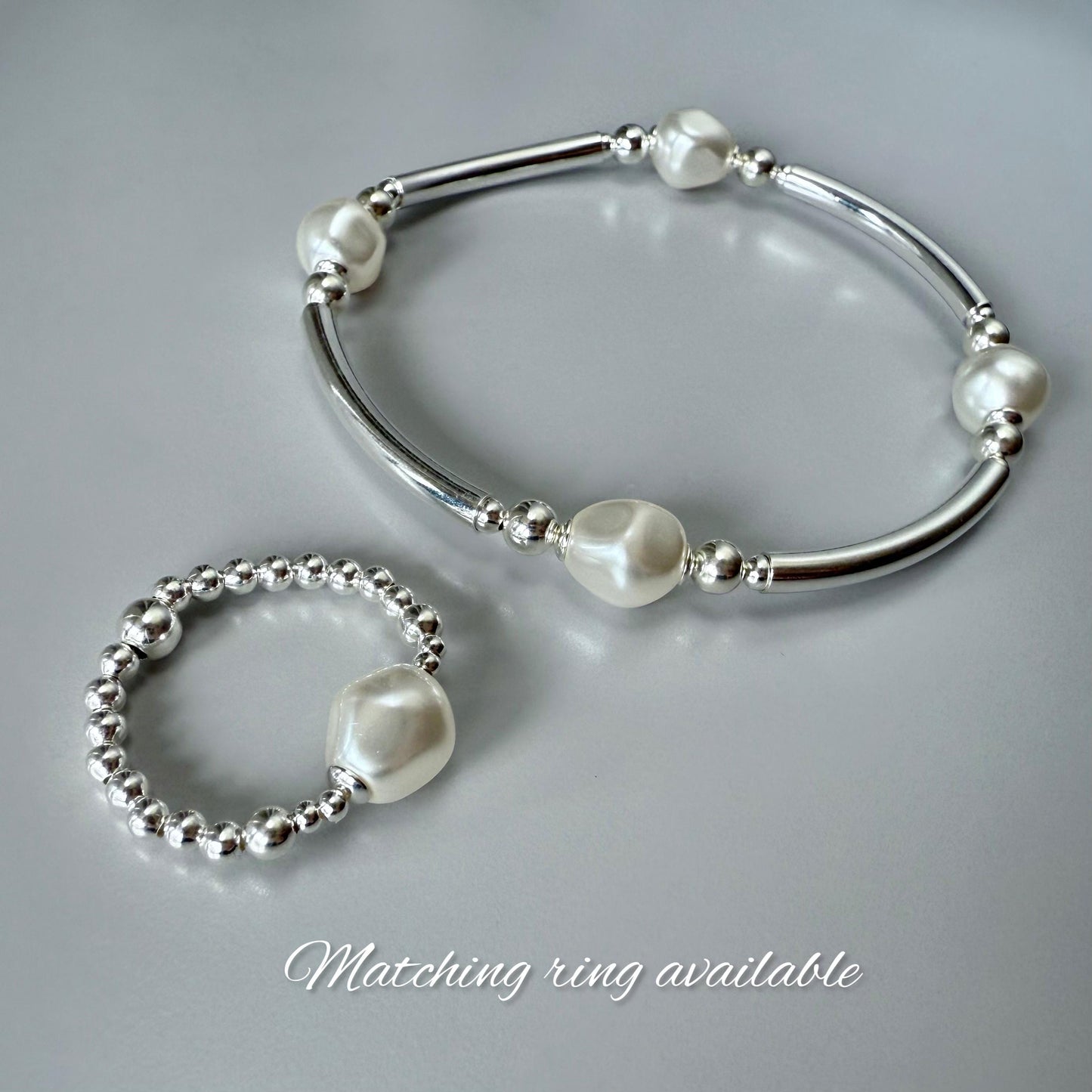 white pearl bangle, sterling silver, stretchy bracelet, bead bracelet, pearl bracelet, handmade, minimalist, gift for women, SOPHIA SBB06