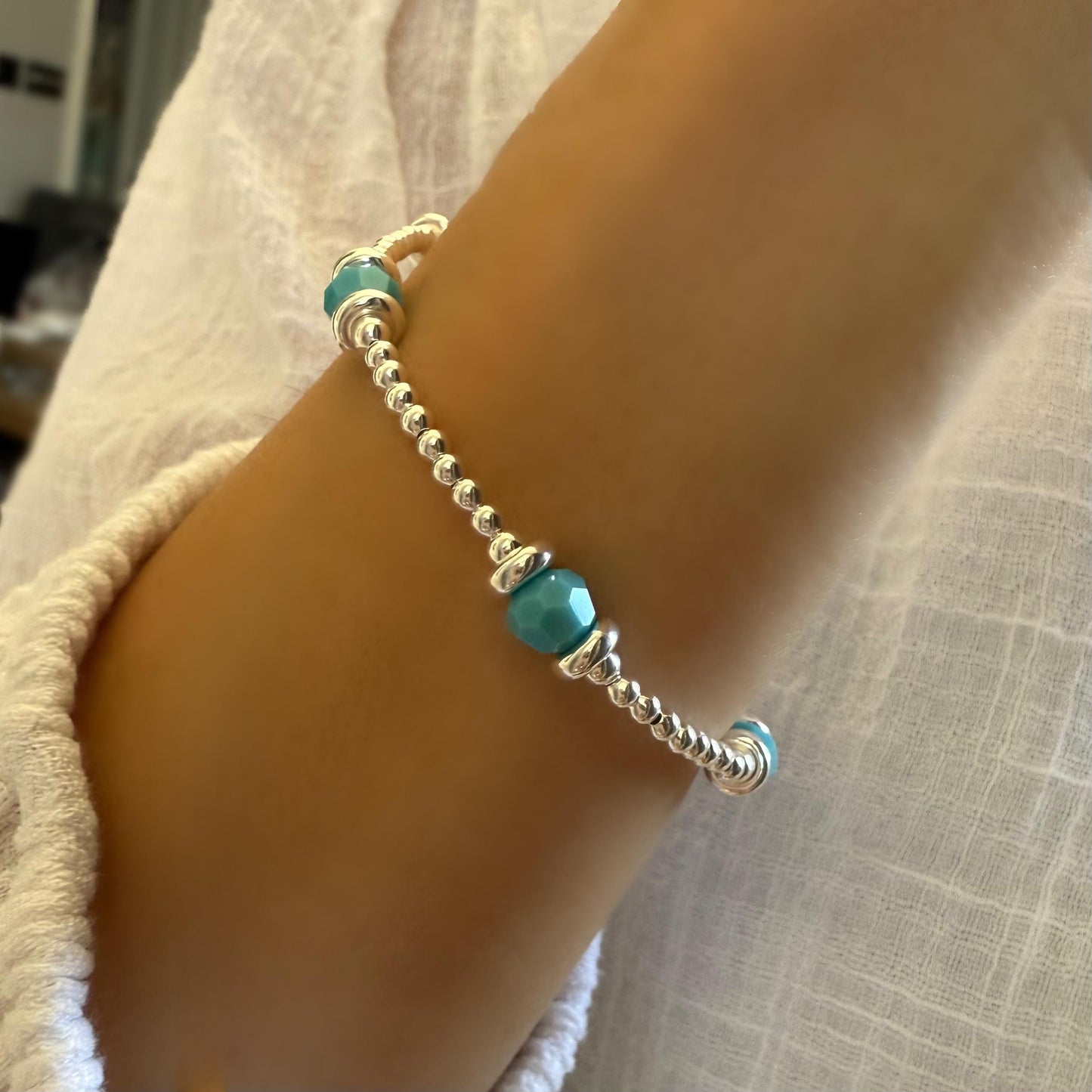turquoise beaded bracelet, sterling silver, handmade, stacking bracelet, gift for her, stretchy, summer jewellery, bead bracelet, SBM04T