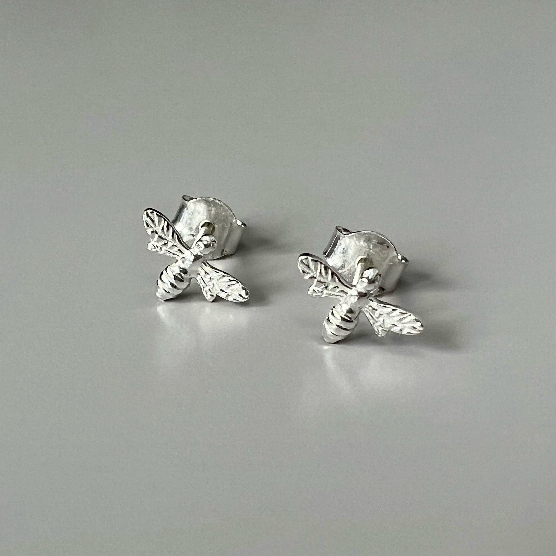 dainty bee stud earrings, sterling silver earrings for women, minimalist jewellery, affordable gifts for women, BEE STUDS-SE5