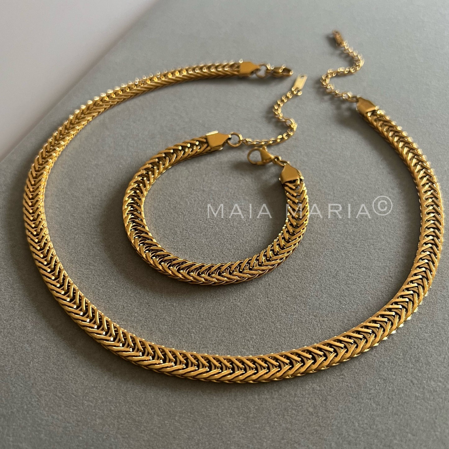 jewellery set, necklace and bracelet set, gold jewellery set, minimal jewellery bundle for women, gifts for her, MGNB02