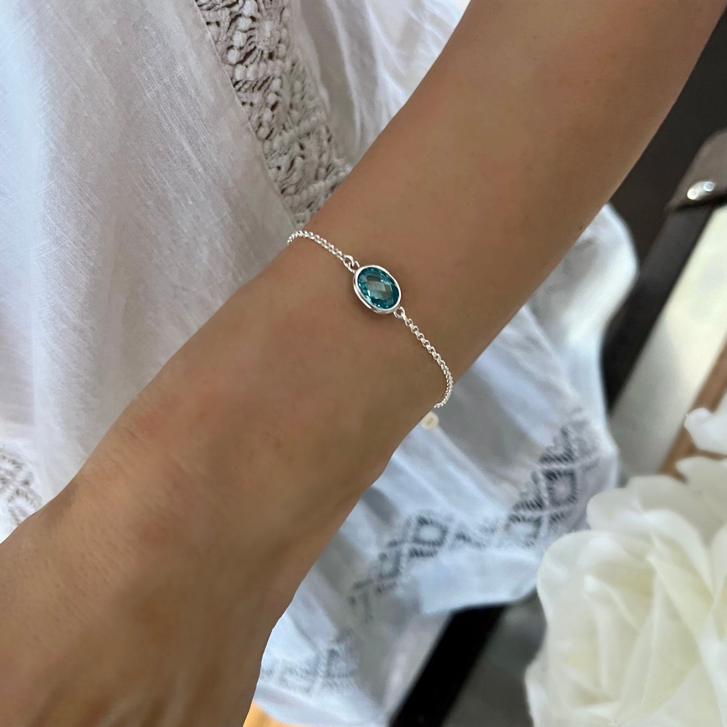 gemstone charm bracelet, aquamarine crystal bracelet, minimalist jewellery, handmade jewellery, gifts for women, KATE-SB9