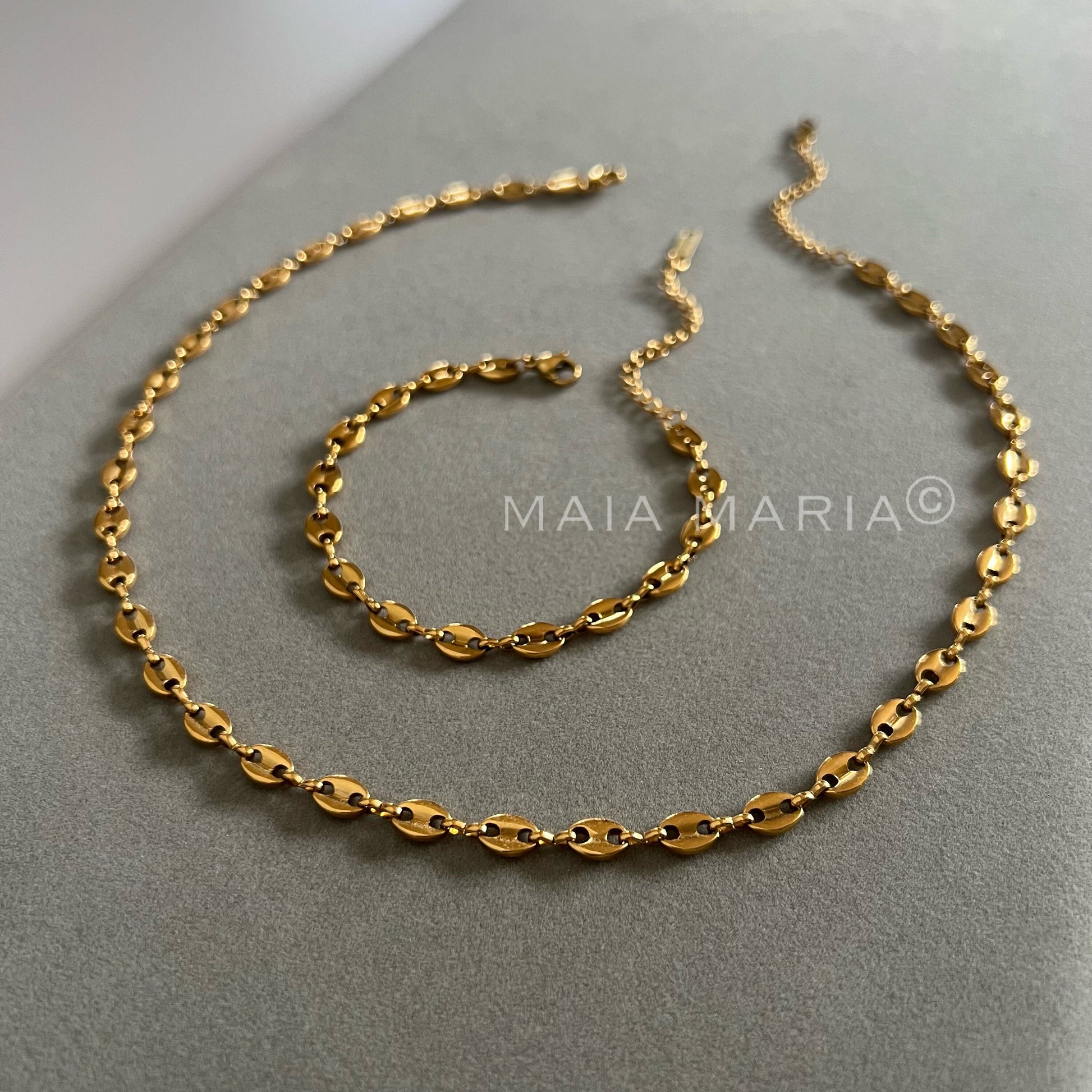 jewellery set, necklace and bracelet set, gold jewellery set, minimal jewellery bundle for women, gifts for her, MGNB01