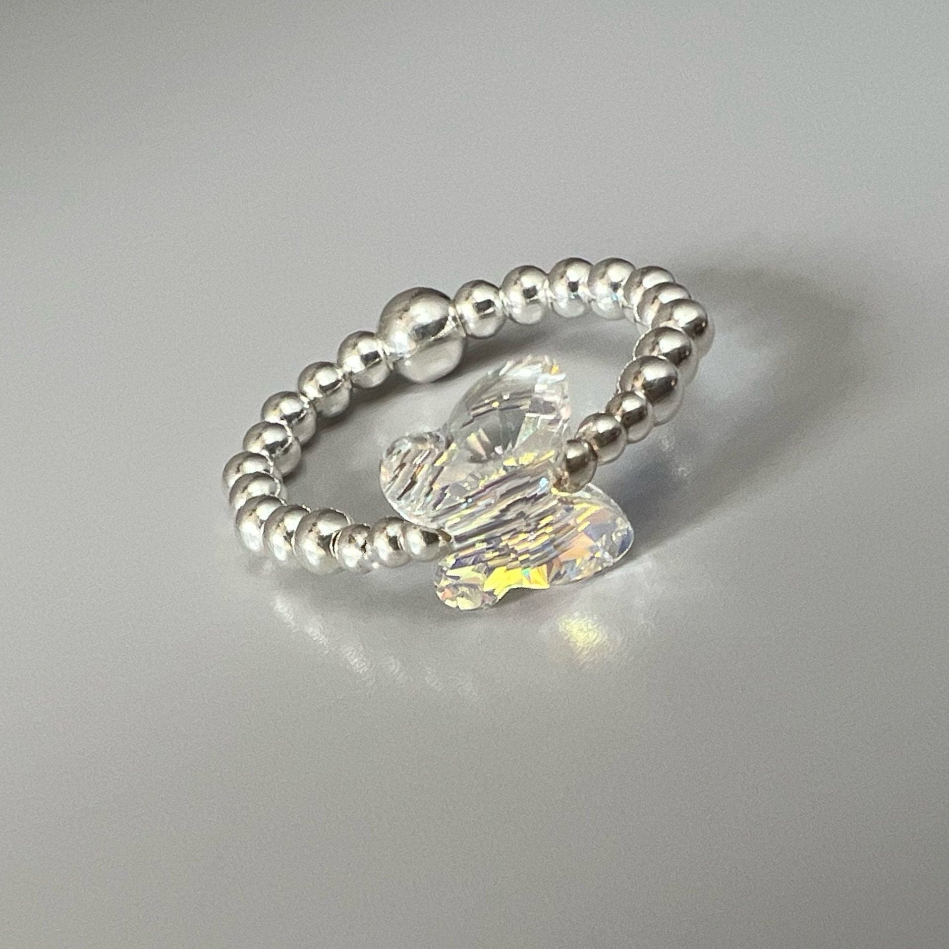 butterfly ring, beaded stretchy ring, insect jewellery, minimalist jewellery, handmade unique gifts, ring for women, BUTTERFLY small SR33