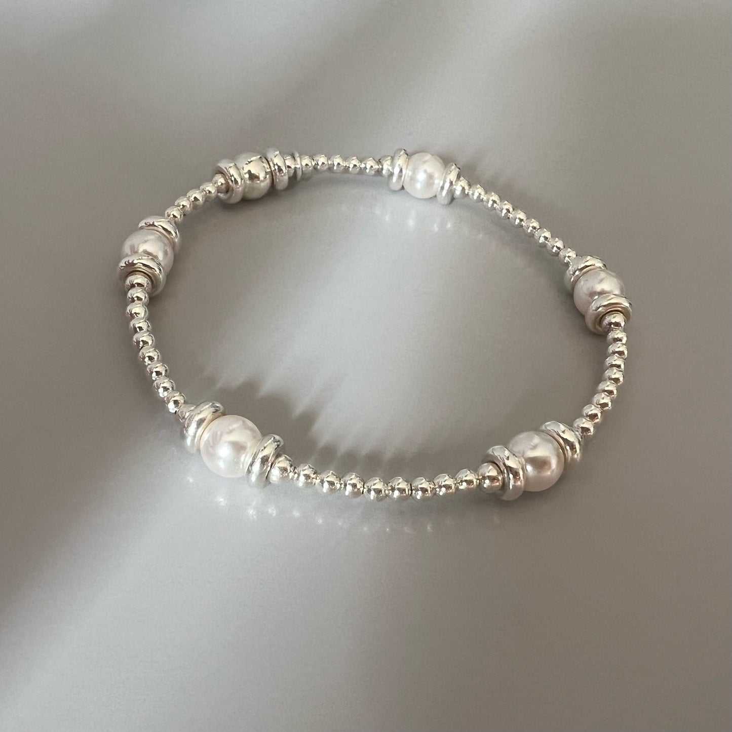 white pearl bracelet, sterling silver, handmade beaded stacking bracelet, gift for her, personalised jewellery, Sarah SBM04