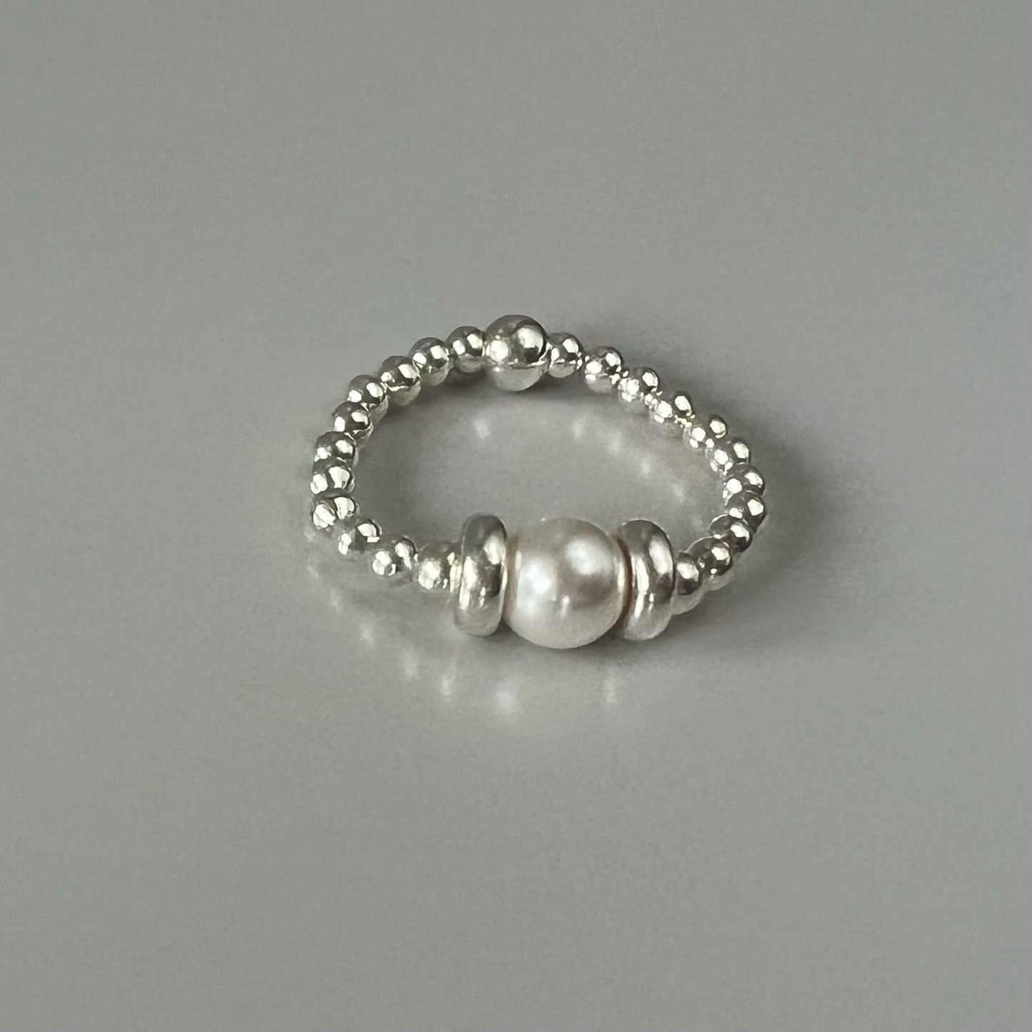 white pearl ring, bead ring, stretchy, sterling silver, handmade, birthday gift, bridal jewellery, gifts for women, Sarah SRM07