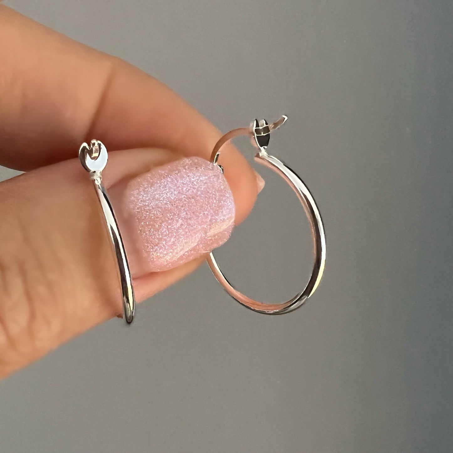 plain sterling silver hoops, simple hoops, minimalist jewellery, gifts for women, silver earrings, day earrings, SIMPLY HOOPS-SE31