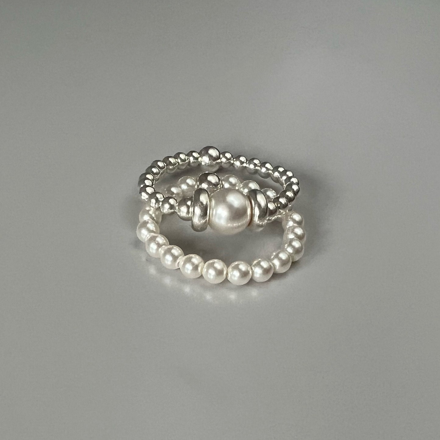 white pearl ring, bead ring, stretchy, sterling silver, handmade, birthday gift, bridal jewellery, gifts for women, Sarah SRM07