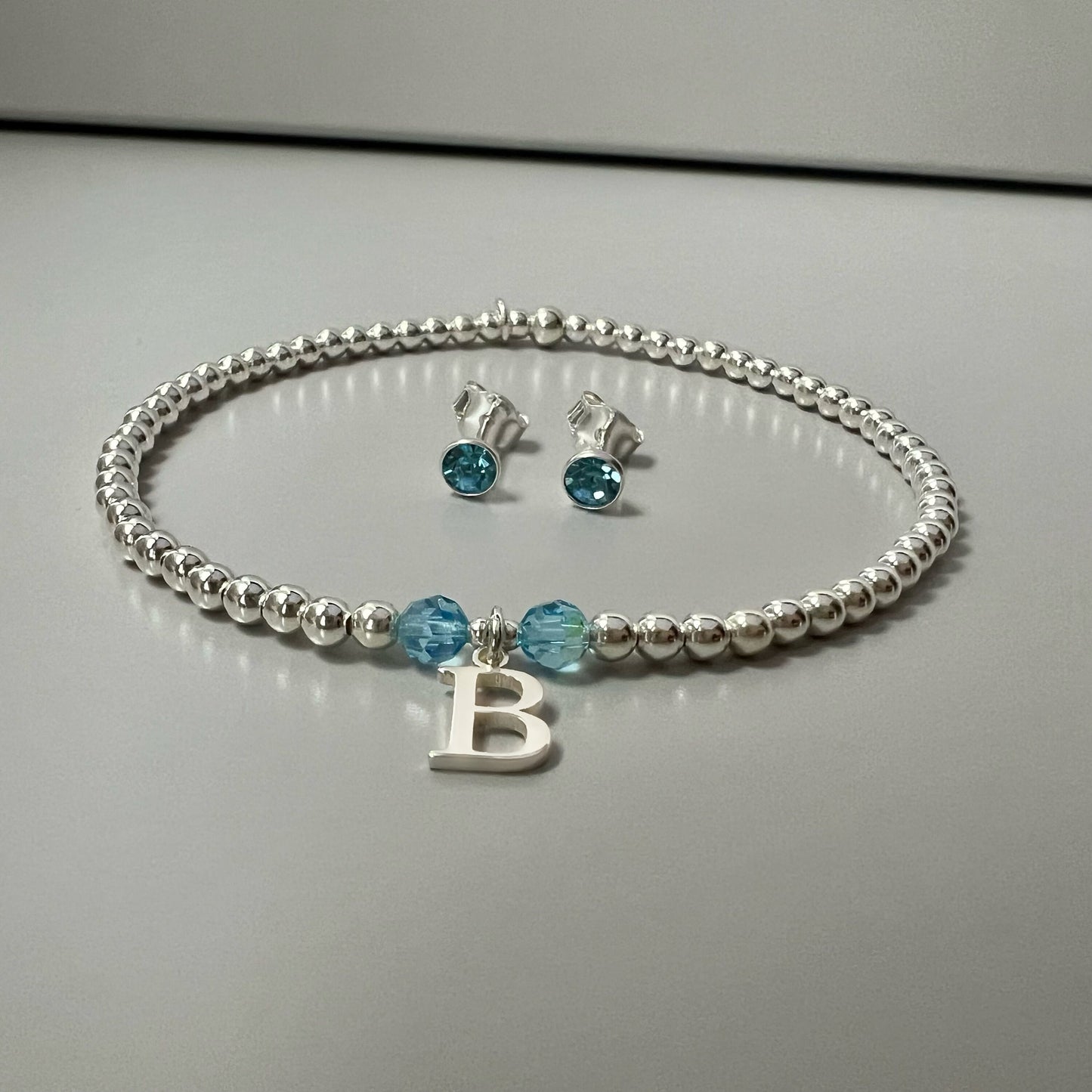 birthstone initial bracelet, 18th birthday gift, stretchy bracelet, sterling silver, personalised jewellery, handmade gift, bead bracelet