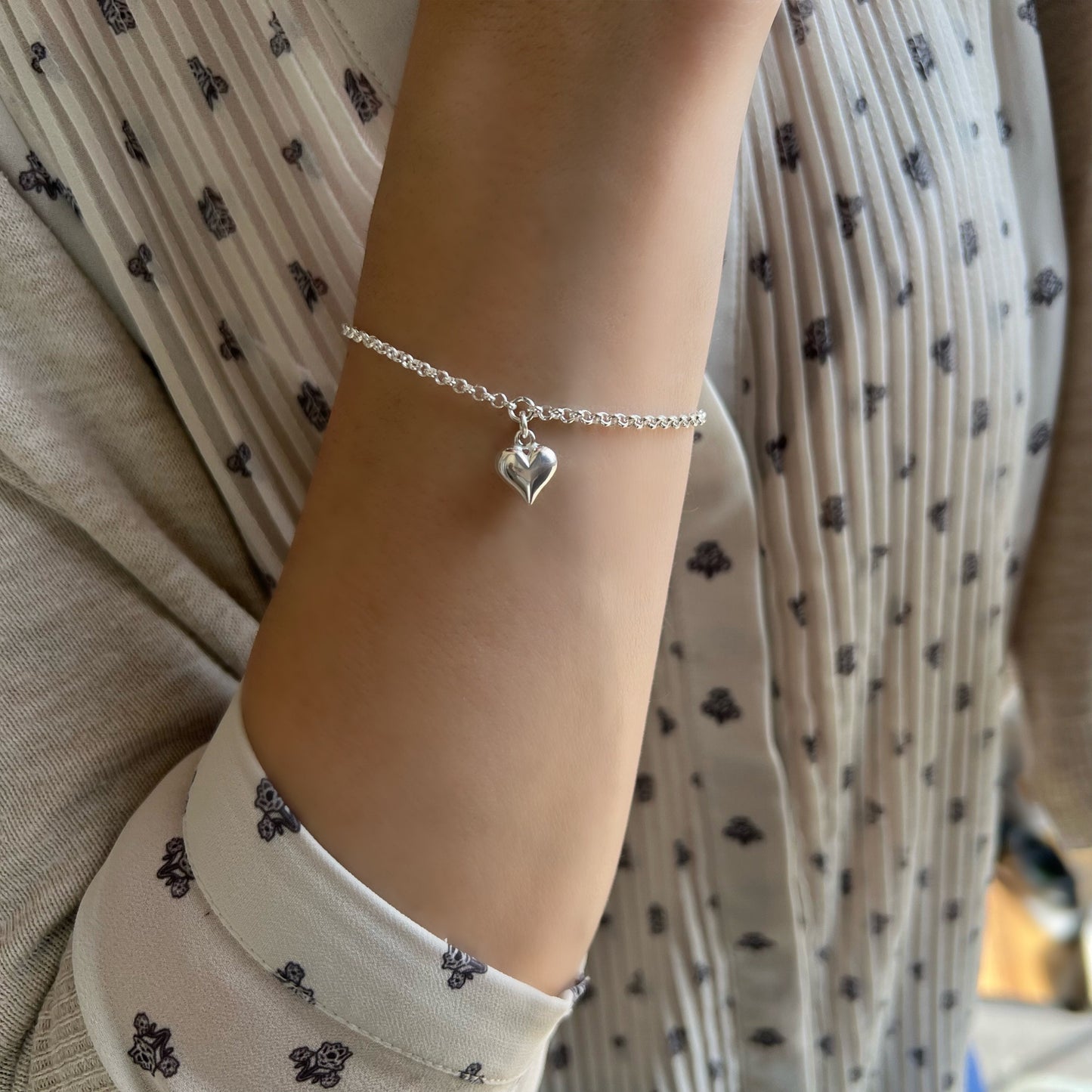 sterling silver heart charm bracelet, minimalist jewellery, handmade jewellery, bridesmaids gifts, bracelet for women, BRIDGET-SB8