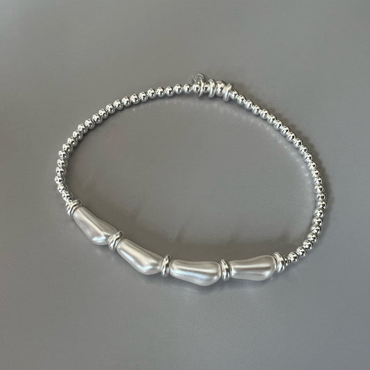 white baroque pearl bracelet, sterling silver, bead bracelet, handmade jewellery, stacking bracelet, gift for her, gift for mum REYA SBM21