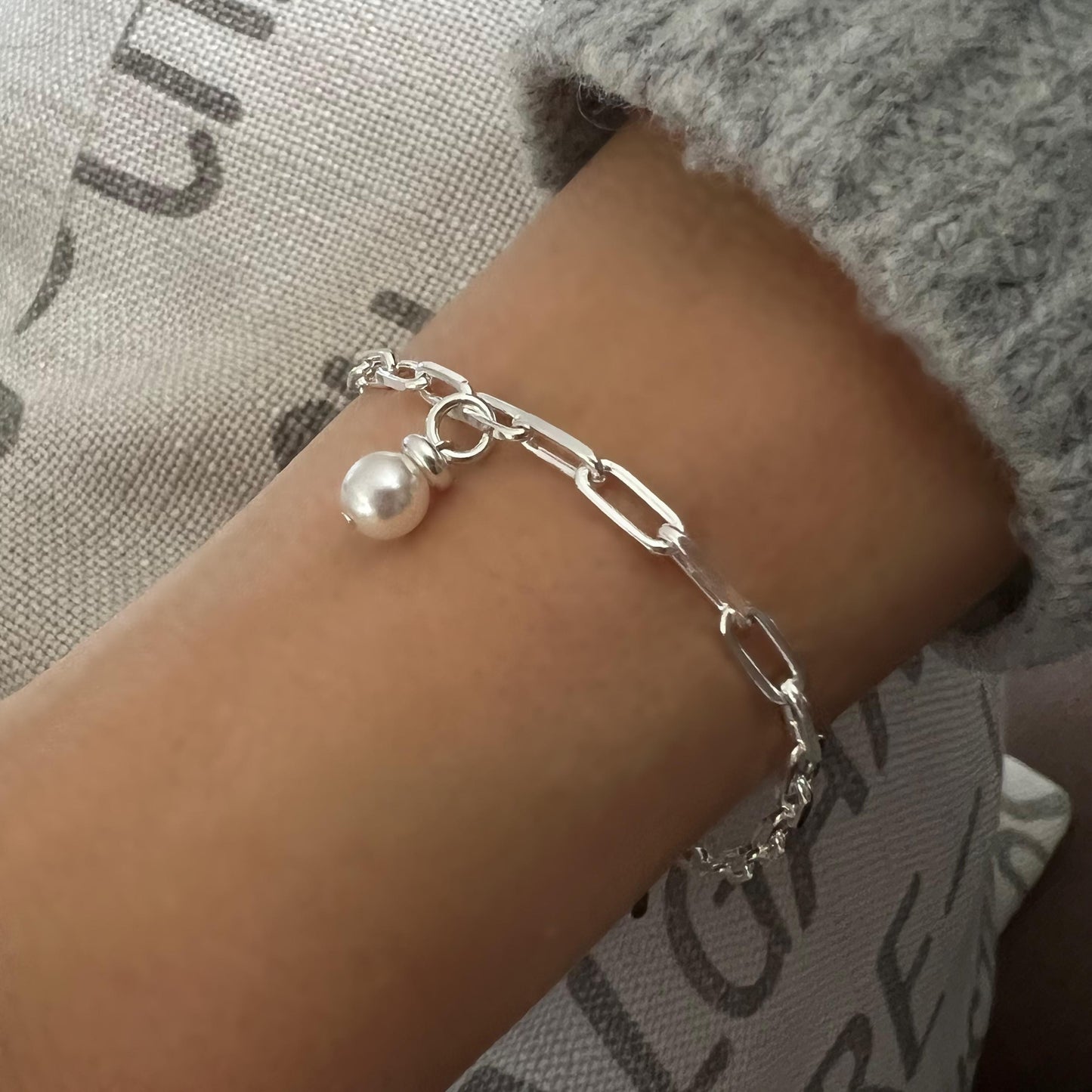 pearl charm bracelet, sterling silver, paperclip chain bracelet, gifts for women, gift for mum, handmade jewellery, minimalist jewellery