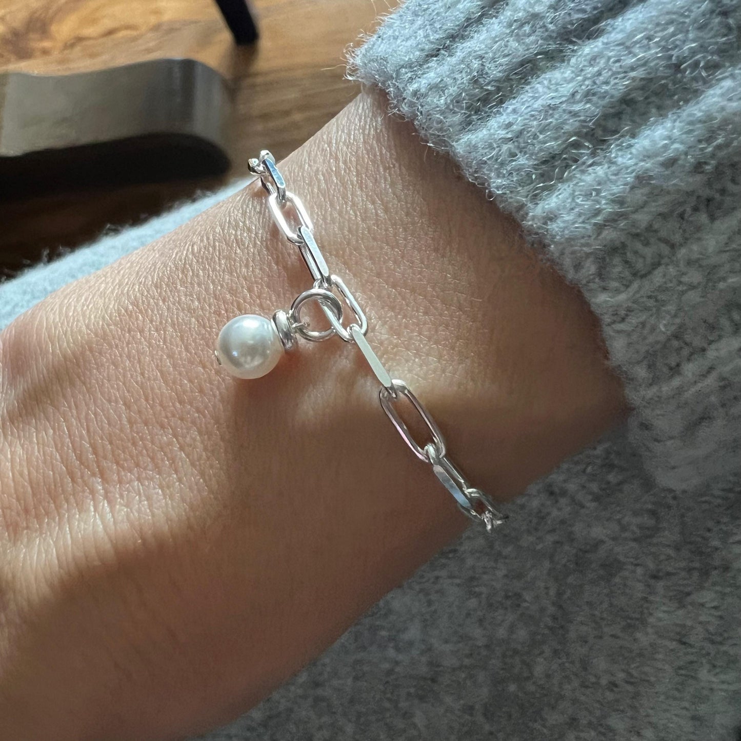 pearl charm bracelet, sterling silver, paperclip chain bracelet, gifts for women, gift for mum, handmade jewellery, minimalist jewellery