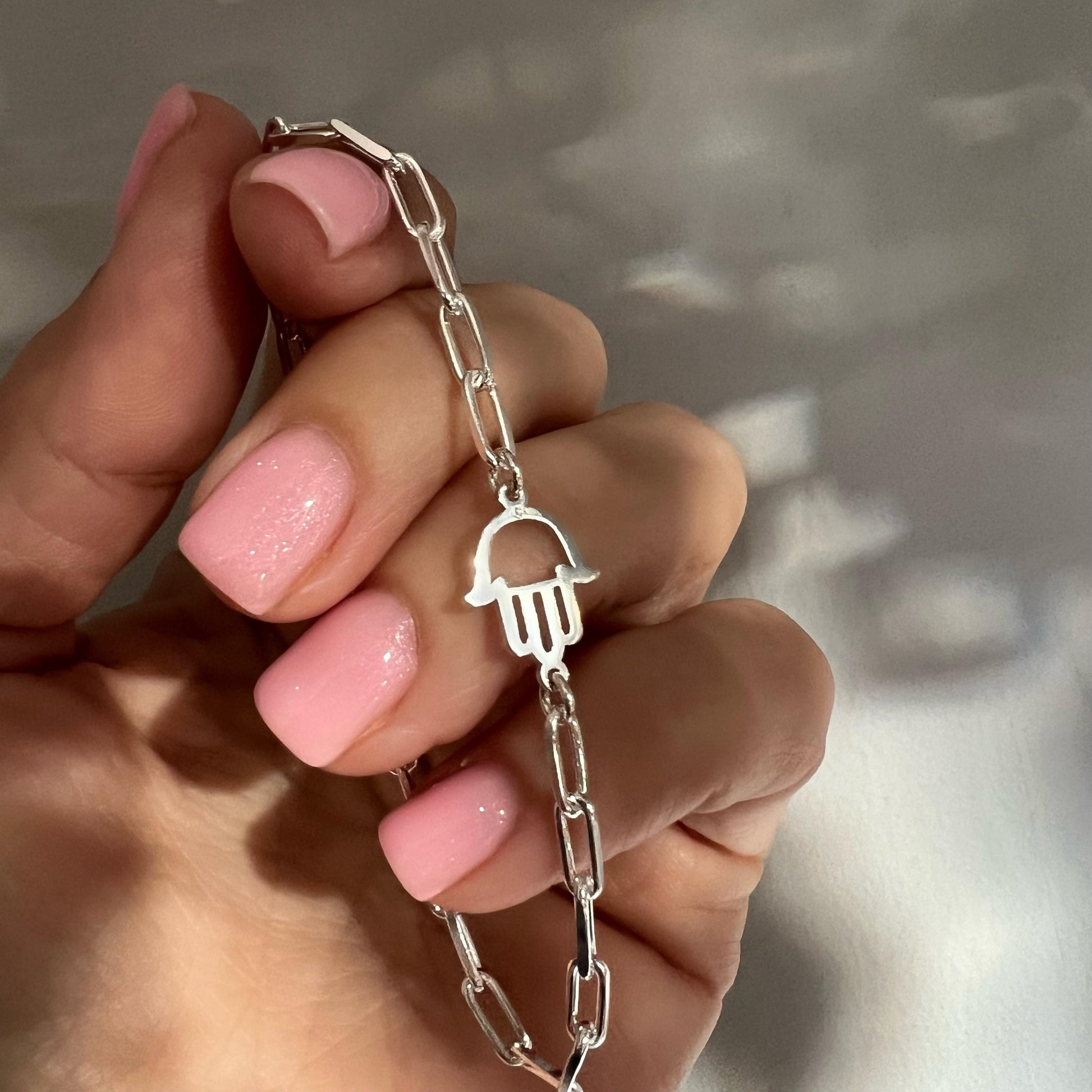 hamsa hand, chain bracelet, paperclip chain, sterling silver bracelet, gifts for women, minimalist jewellery, fatima hand, Fatima LOTTI