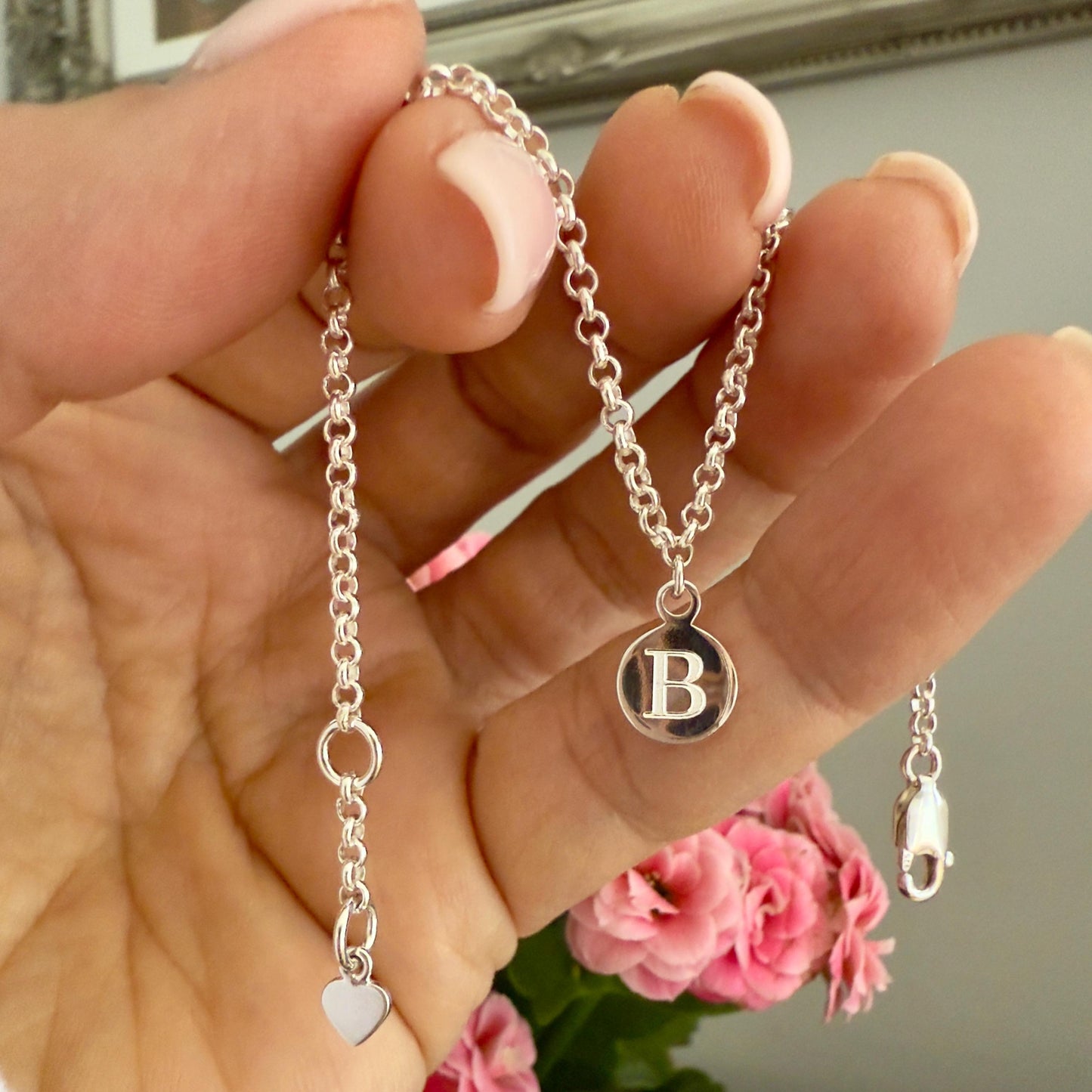 initial disc charm bracelet, engraved letter disc, sterling silver, everyday jewellery, personalised, bridesmaids gifts, gift for her, SBE10