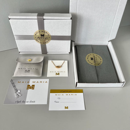 COMPLIMENTARY GIFT WRAPPING WITH GIFT CARD